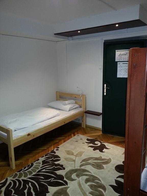 Walking Bed Budapest Hostel Eksteriør bilde